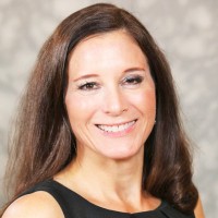 Suzanne Crump
