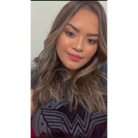 Amanda Beatriz