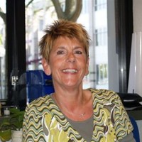 Hensbergen Theresa Van