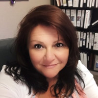 Angela Daniels