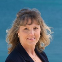 Lynn Robinson