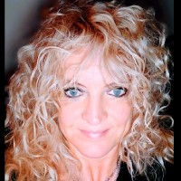 Yolanda Van Der Wal
