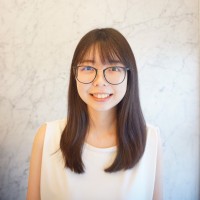 Yan Rong Bai