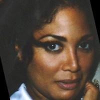 Sandra Jones, Mba
