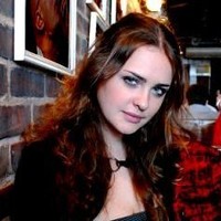 Арина Крестова