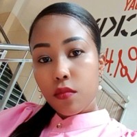 Stephanie Warindi
