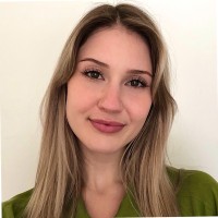 Ariane Léonard
