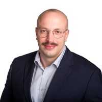 Dr. Lukas Franzen