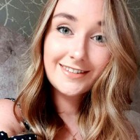 Laura Peet