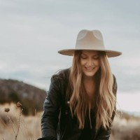 Lauren Earley