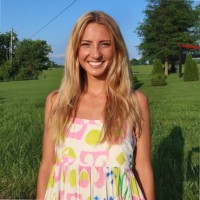 Maggie Vollet
