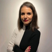 Cláudia Peres de Matos