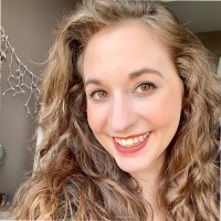Anna Wolfe, Mba