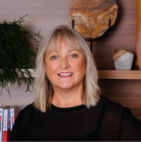 Lynne Stephens