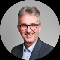 Stefan Bach