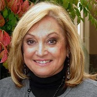 Dr. Holly Moore