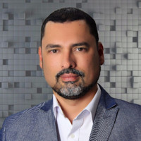 Ricardo Vallejos Médico