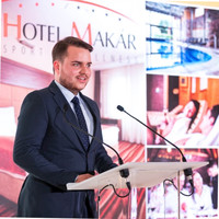 Christopher Valcsics