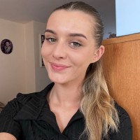 Katie Hayes