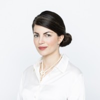 Theresia M.R. Heinrich