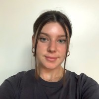 Clara Thomas