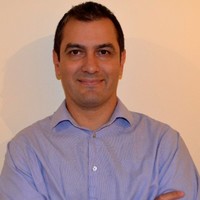 Luis Davalos