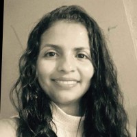 Paola Andrea Izquierdo Escobar