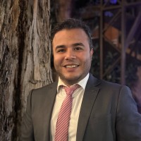 Luis R.