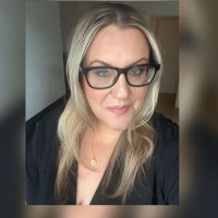 Kim Dearlove