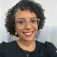 Valéria Andrade