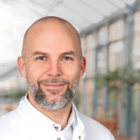 Simon Kuepper, Md