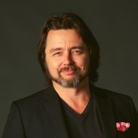 Paul Cavanagh