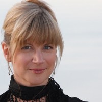 Suzanne Harris