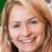 Helen Dixon