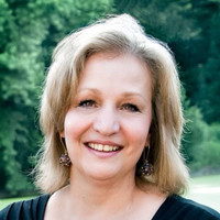 Kathy Sheridan, Cisr
