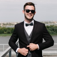 Дмитрий Адаров