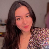 Júlia Almeida