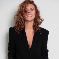 Kayleigh van den Hout