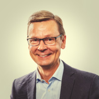 Amos Gyllenbögel