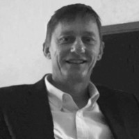 Stuart Hirst