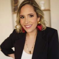 Camila Gomides