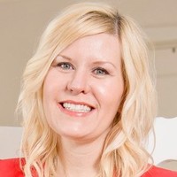 Lisa Lowe- Makene