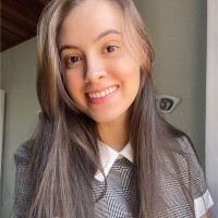 Gabriela Lázaro