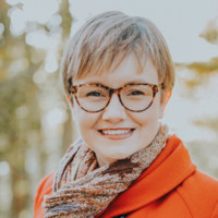 Suzanne Evans Wagner