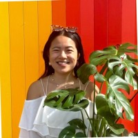 Lili . M . X . Price