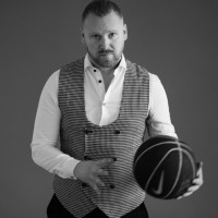 Gábor Bartos
