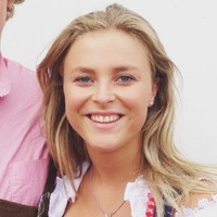 Robyn Llewellyn