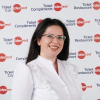 Özge Yıldırım