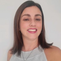 Renata Oliveira Mauro