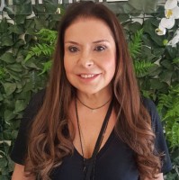 Regina Mangabeira Albernaz Lynch